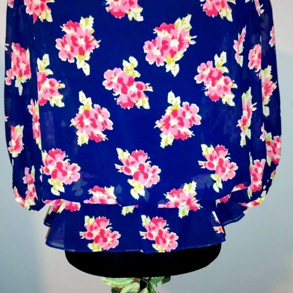 American Living Sheer Blouse - Picture 2 of 5